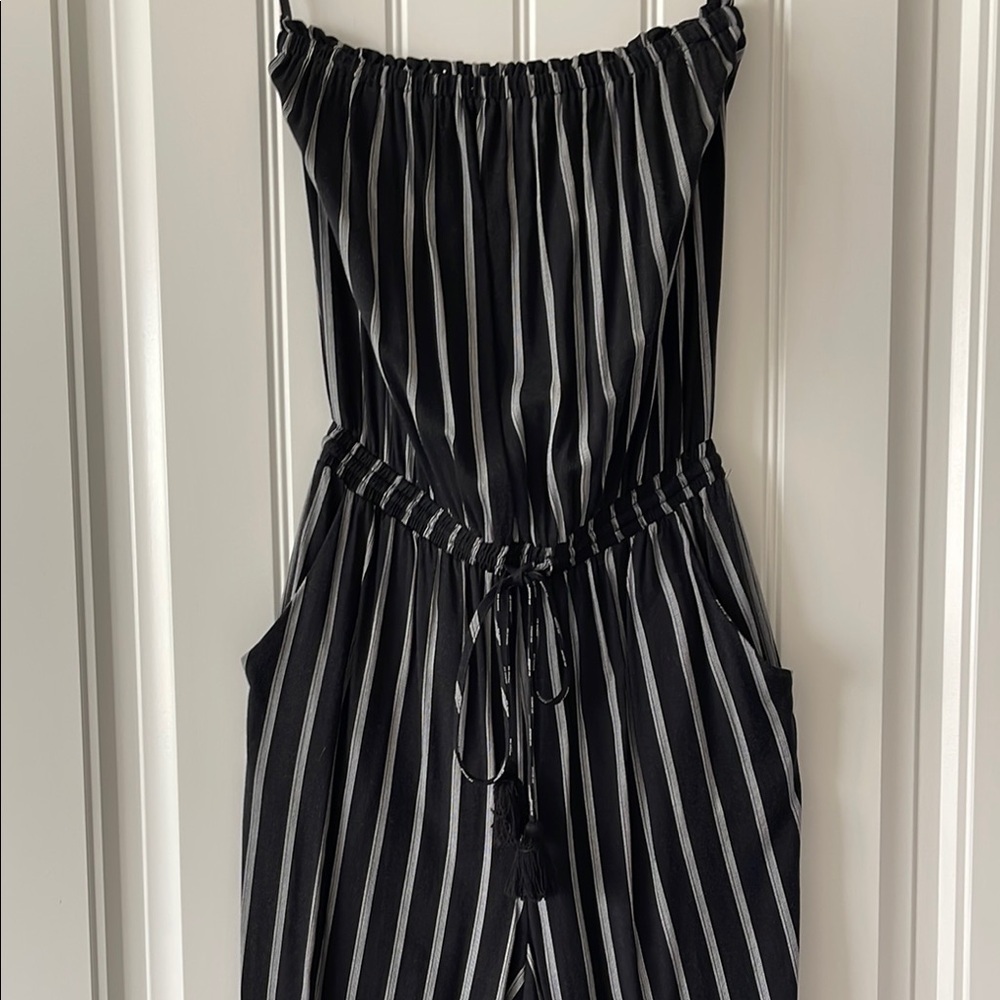 Forever 21 Strapless‎ Black and White Striped Jumpsuit XS